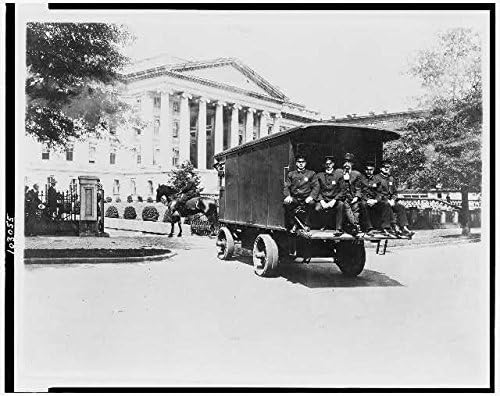 HistoricalFindings Fotó: Rendőr Ül,Van,Lóháton,Kívül Kincstári Épület,Washington DC,1909